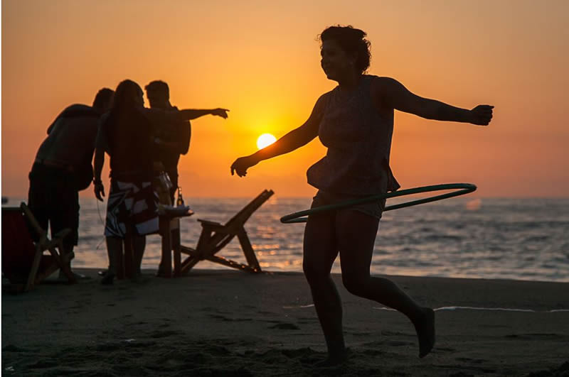 play on san pancho beach